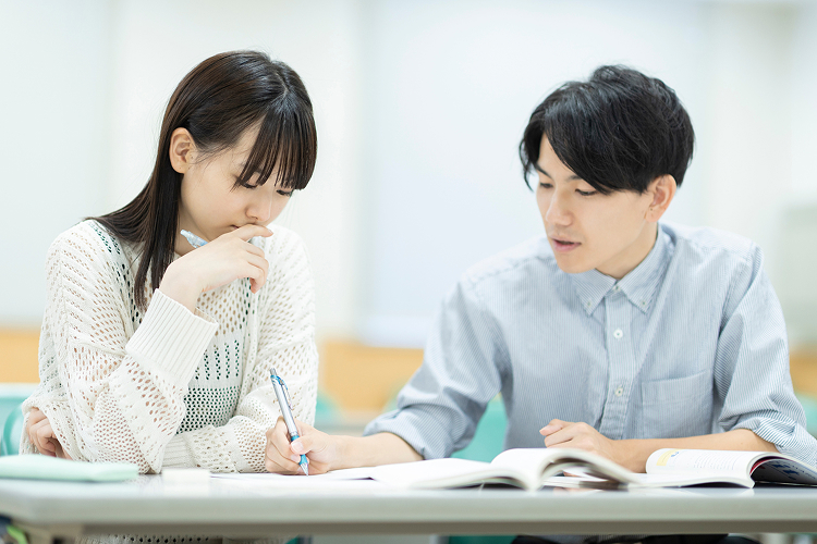バンタンが誇る「少人数クラス制」と手厚い個別プランの仕組み